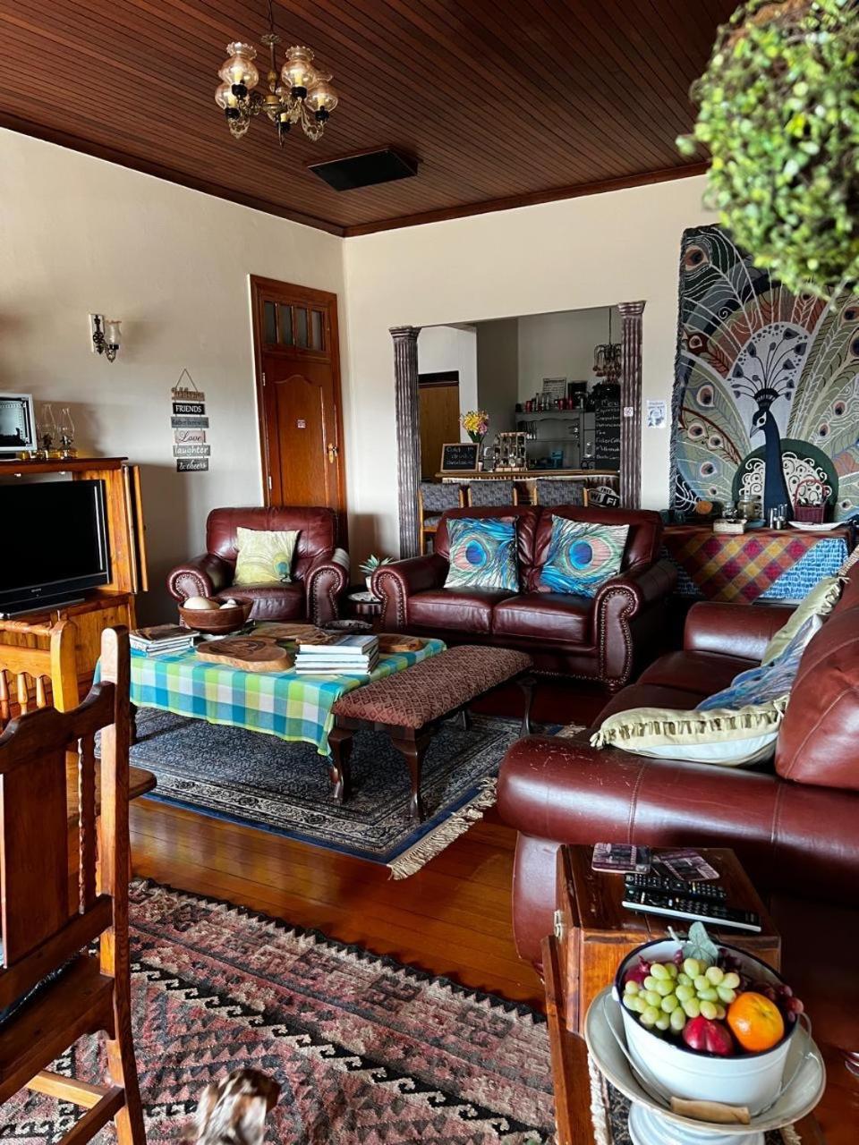 Bleu Bird Guesthouse Durban Bagian luar foto